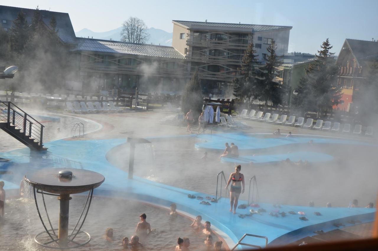 Apartman Aquapark - Hotel Bešeňová Buitenkant foto
