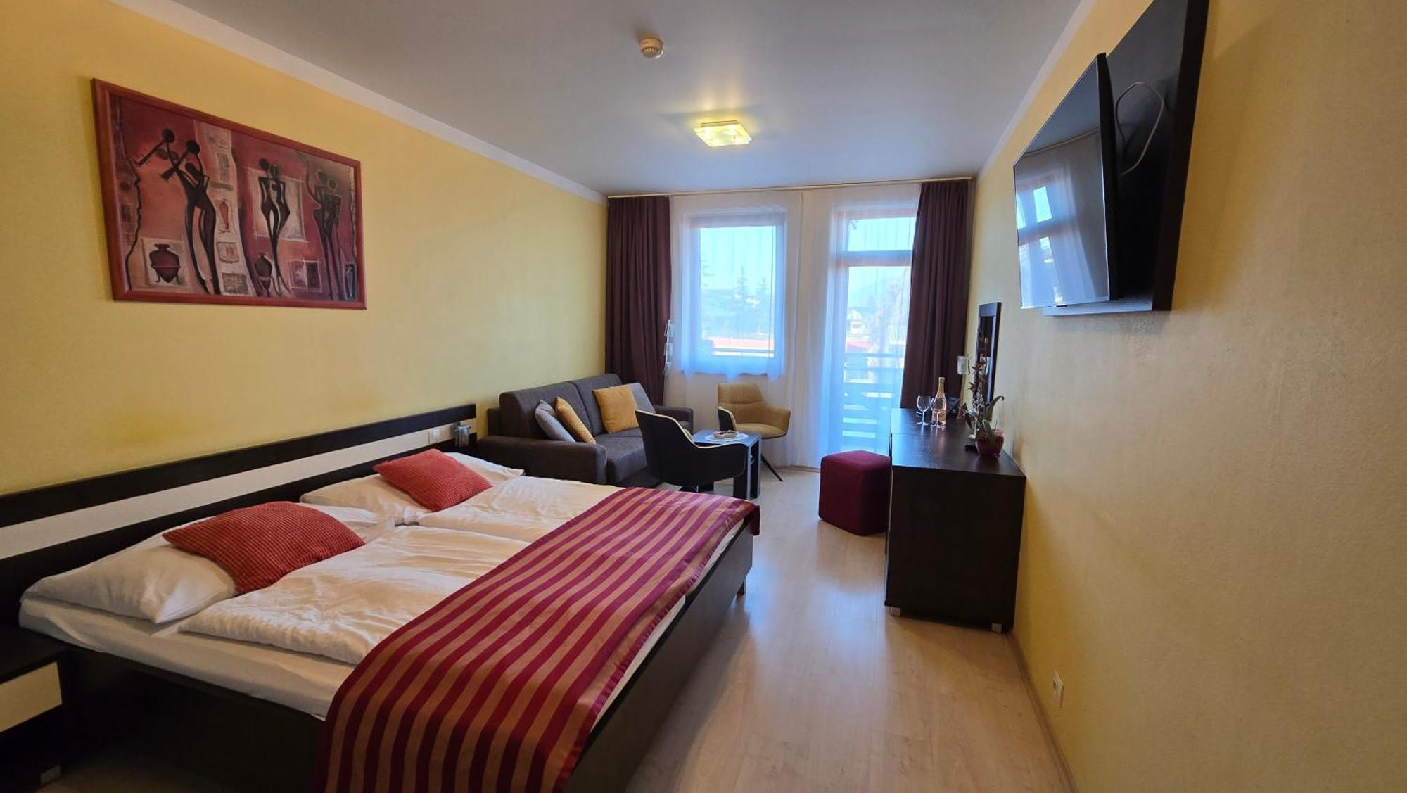 Apartman Aquapark - Hotel Bešeňová Buitenkant foto