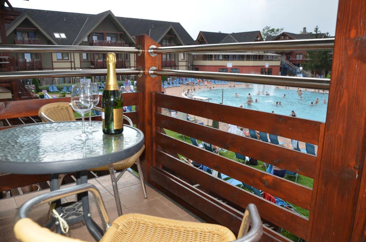 Apartman Aquapark - Hotel Bešeňová Buitenkant foto
